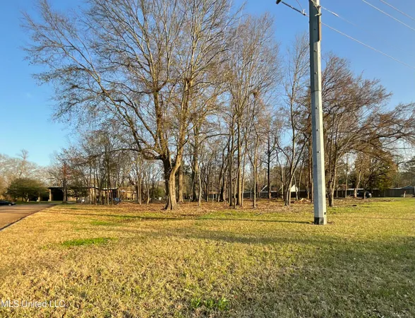 $325,000 | 4910 Old Canton Road, Jackson, MS 39211
