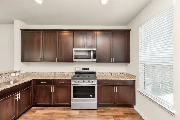 $2,250 | 11634 Braemar Village Drive, Tomball, TX 77375
