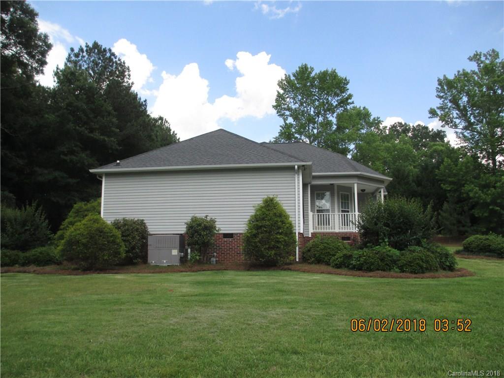 2425 Hough Road Lancaster, SC 29720 - Photo 2 of 20