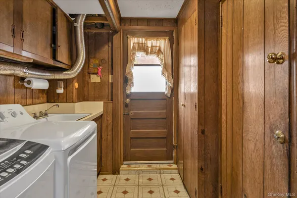 $749,000 | 2263 Cameron Avenue, Merrick, NY 11566