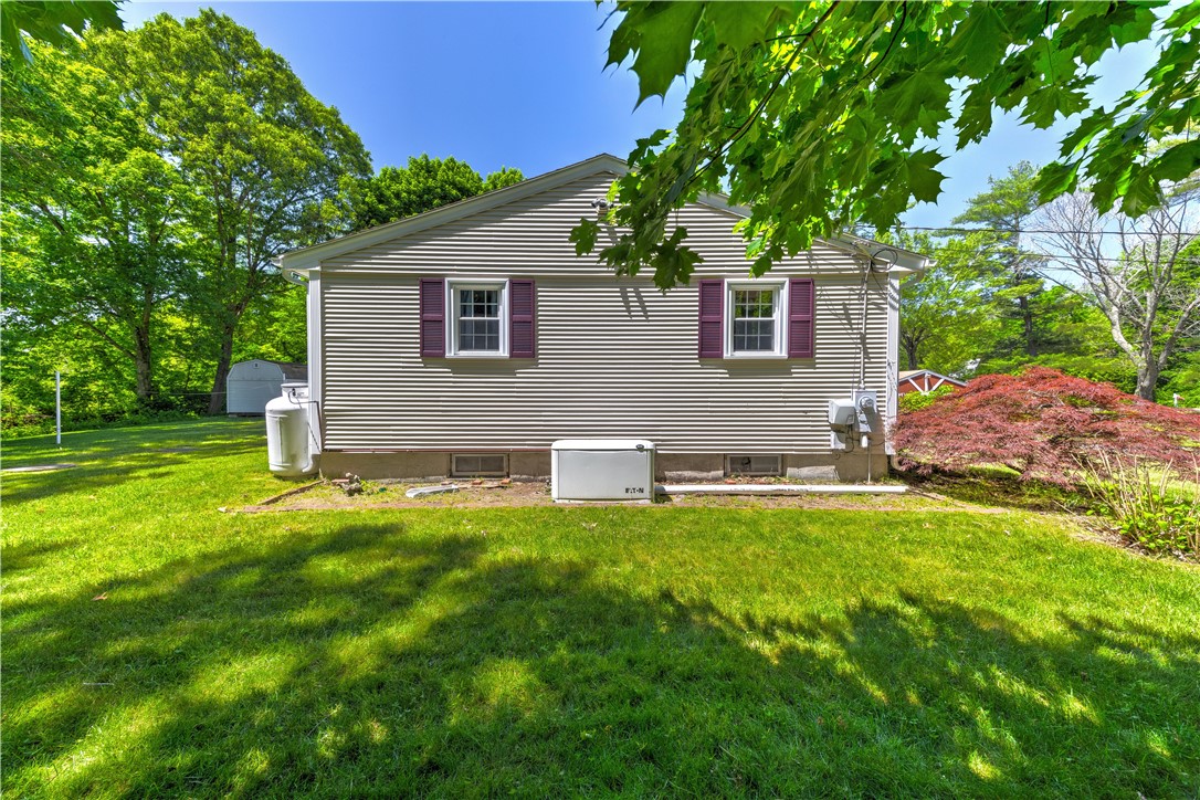 20 Peep Toad Road Scituate, RI 02857 - Photo 10 of 46