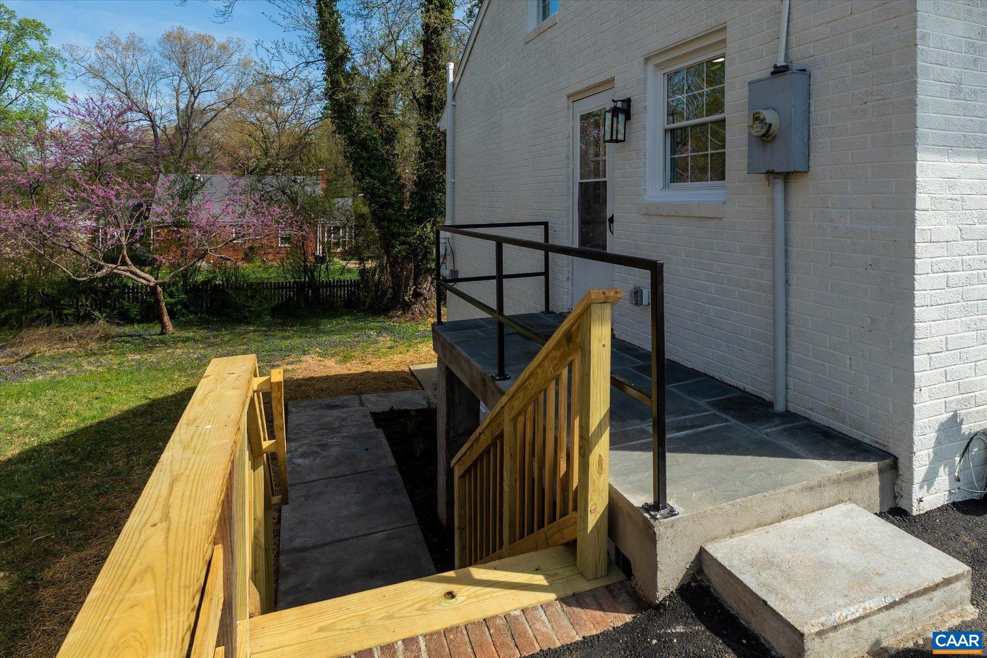 1449 Rutledge Avenue Charlottesville, VA 22903 - Photo 39 of 46