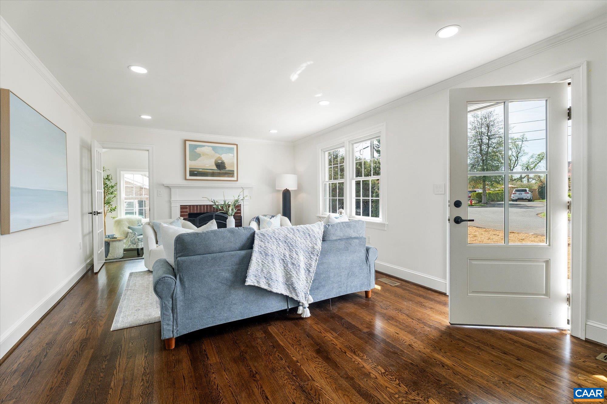 1449 Rutledge Avenue Charlottesville, VA 22903 - Photo 6 of 46