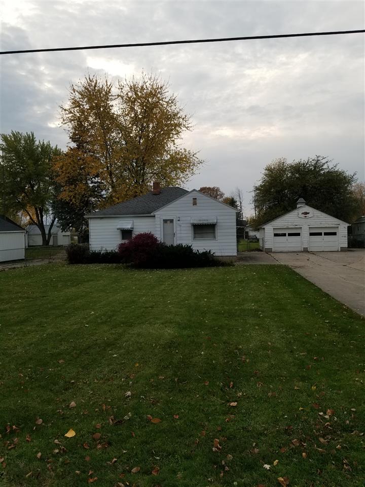 160 South Lincoln Road Bay City, MI 48708 - Photo 13 of 29