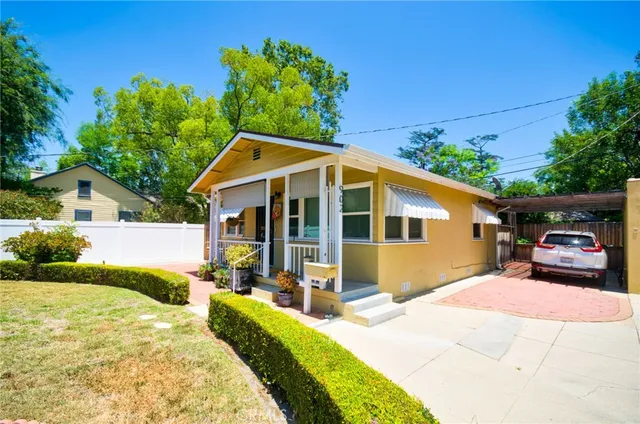 $1,888,000 | 900 South Los Robles Avenue, Pasadena, CA 91106