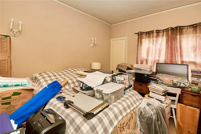 $1,888,000 | 900 South Los Robles Avenue, Pasadena, CA 91106