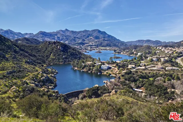 $2,349,000 | 2431 Swanfield Court, Thousand Oaks, CA 91361