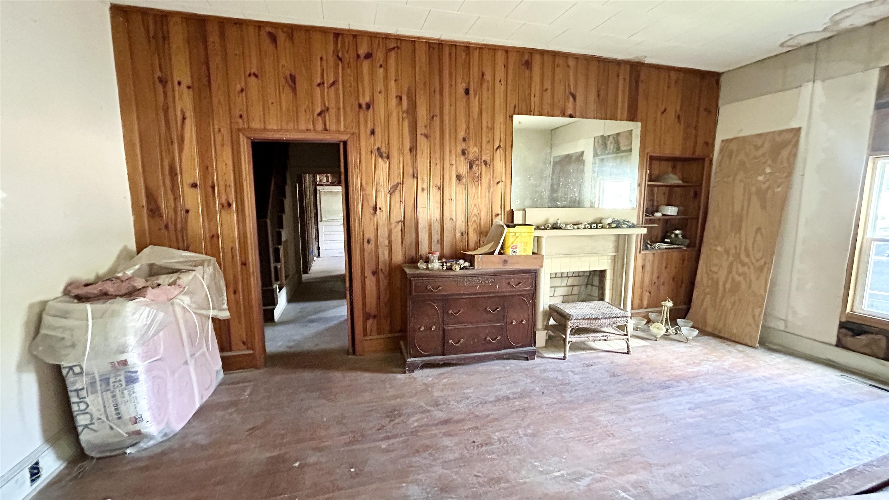 100 Lipscomb Street Gaffney, SC 29340 - Photo 2 of 17