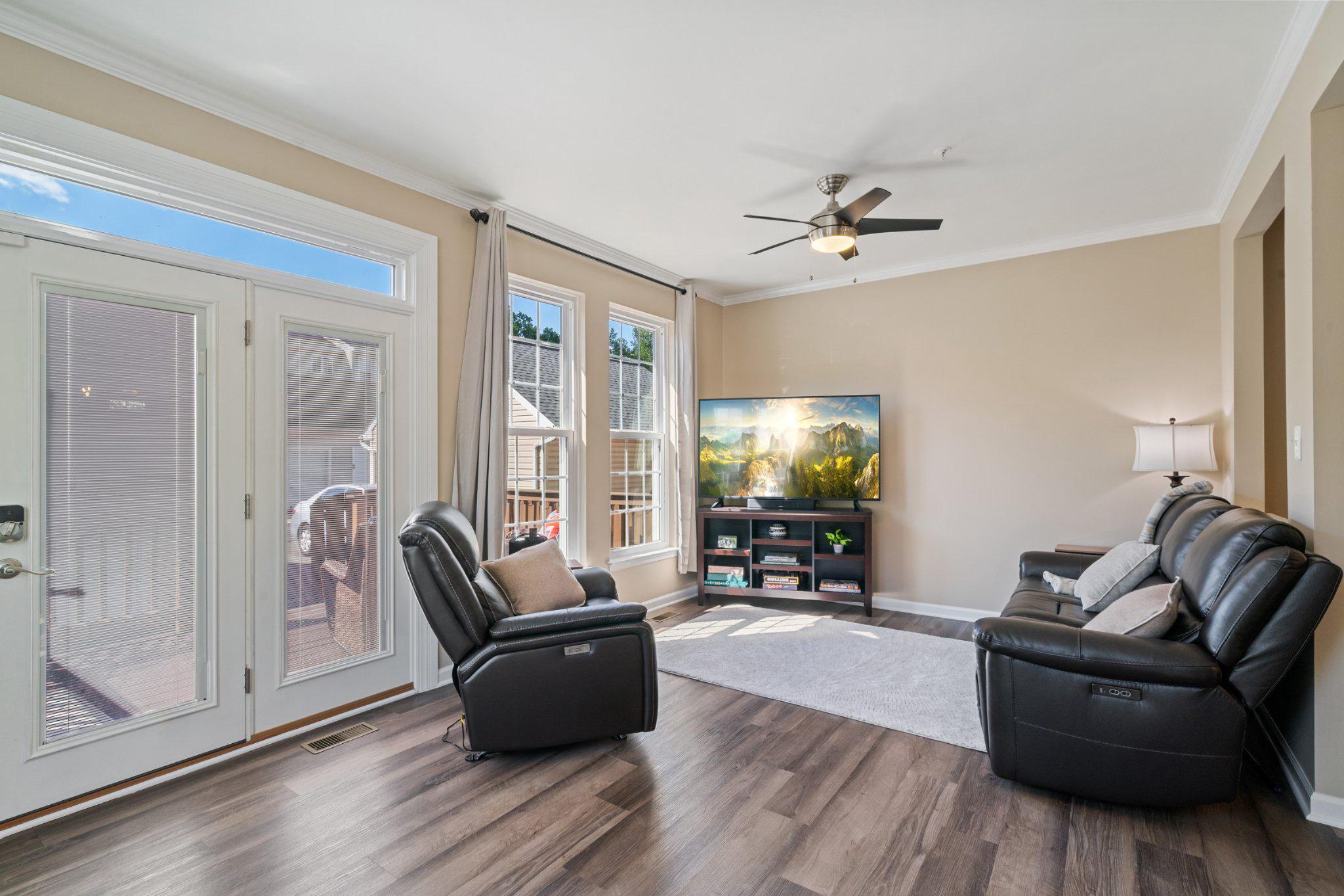 13916 Lullaby Road Germantown, MD 20874 - Photo 14 of 45 Family room to deck.
