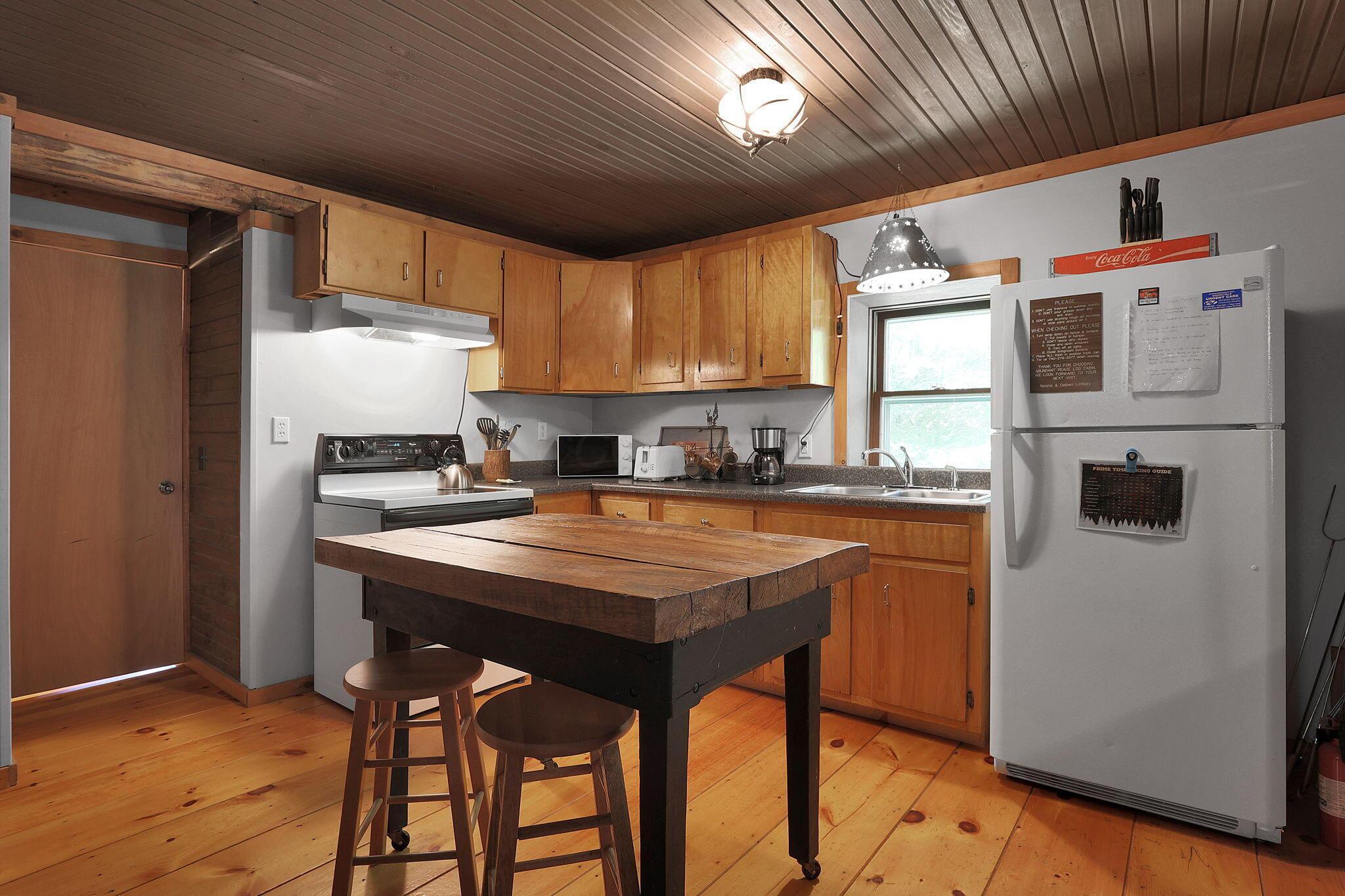 23087 Bigham Road Rockbridge, OH 43149 - Photo 8 of 27 9-web-or-mls-23087-bigham-rd