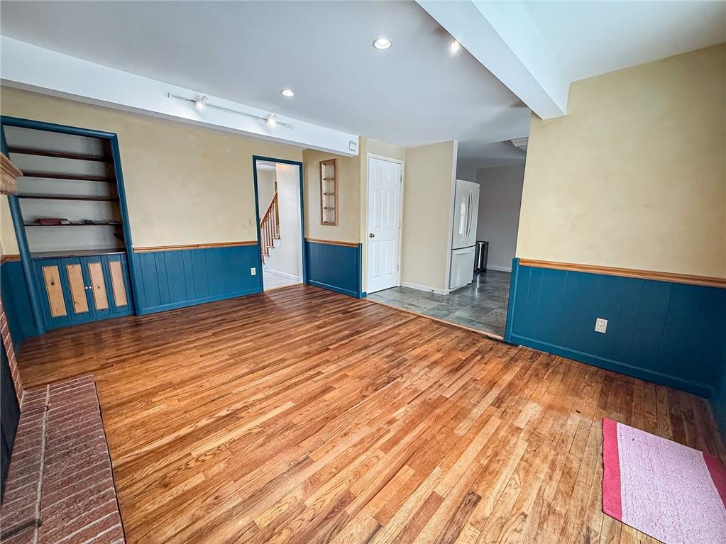 204 Bluegrass Drive Butler, PA 16001 - Photo 7 of 45