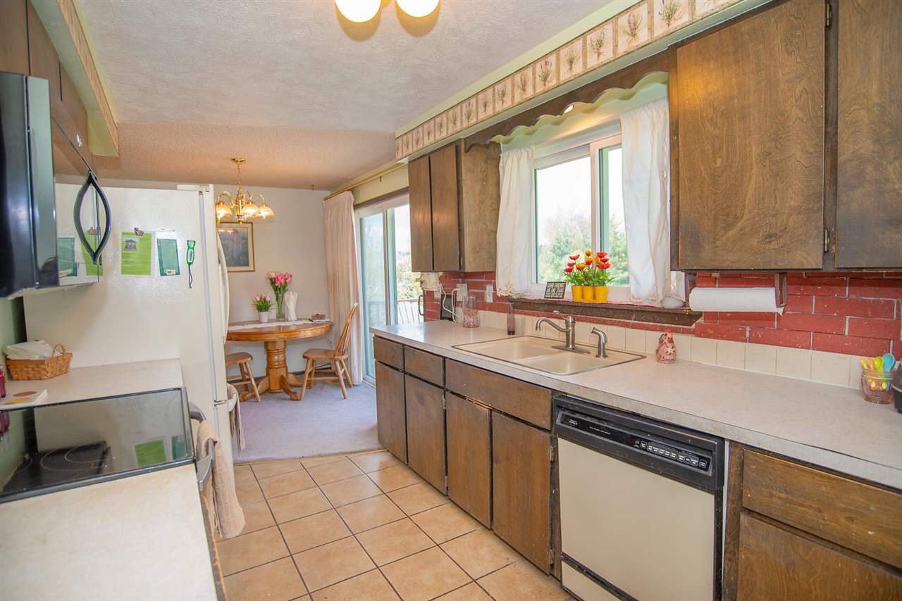 3009 East Farwell Road Mead, WA 99021 - Photo 8 of 20