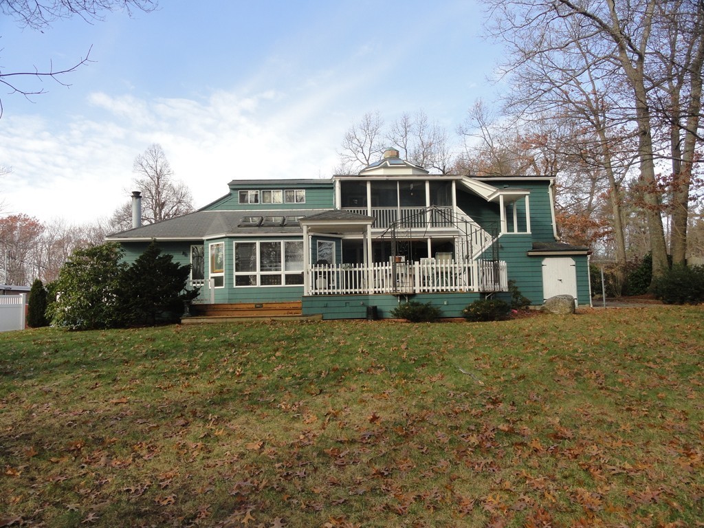 44 Homestead Road Holden, MA 01520 - Photo 2 of 30 Gallery Image 2