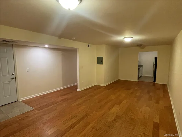 a view of empty room