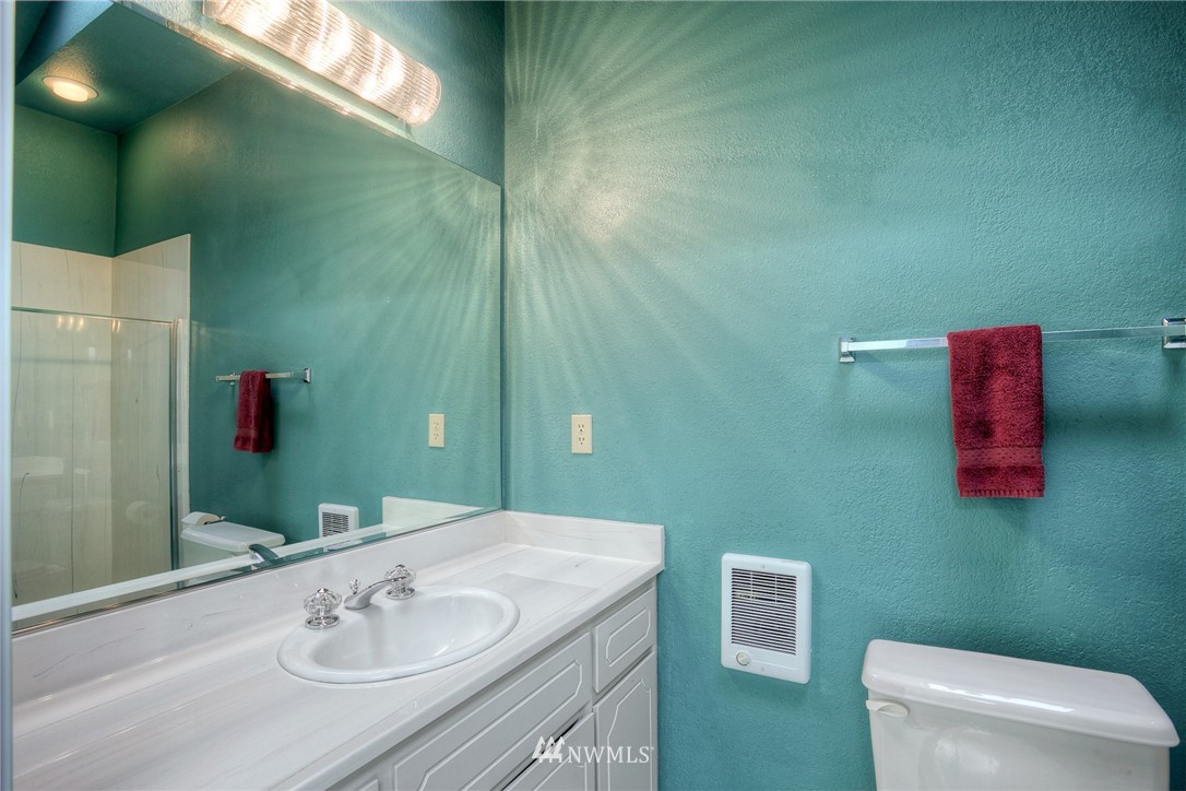707 Ridgeview Drive Southeast Olympia, WA 98513 - Photo 21 of 25 Gallery Image 21