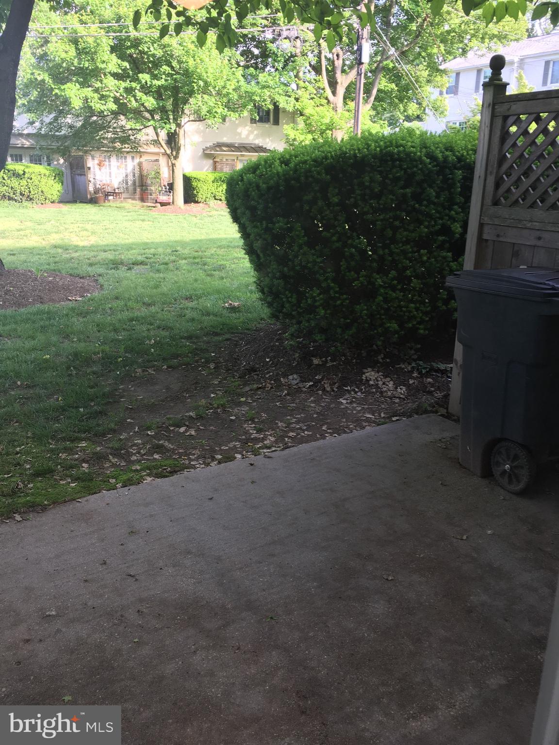 5358 Pooks Hill Road Bethesda, MD 20814 - Photo 25 of 27 Exterior Rear - Patio & View