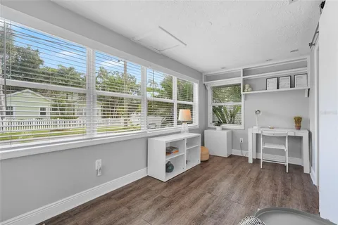 a view of entryway with washer and dryer