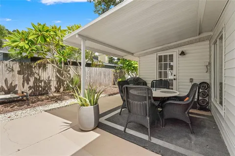 $425,000 | 2705 2nd Avenue West, Bradenton, FL 34205