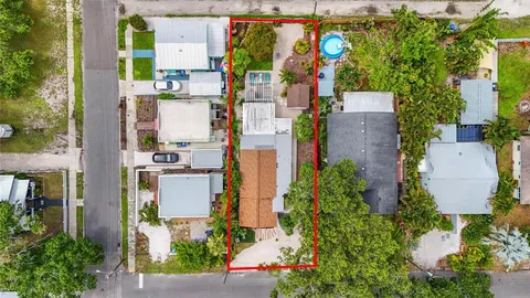 $425,000 | 2705 2nd Avenue West, Bradenton, FL 34205