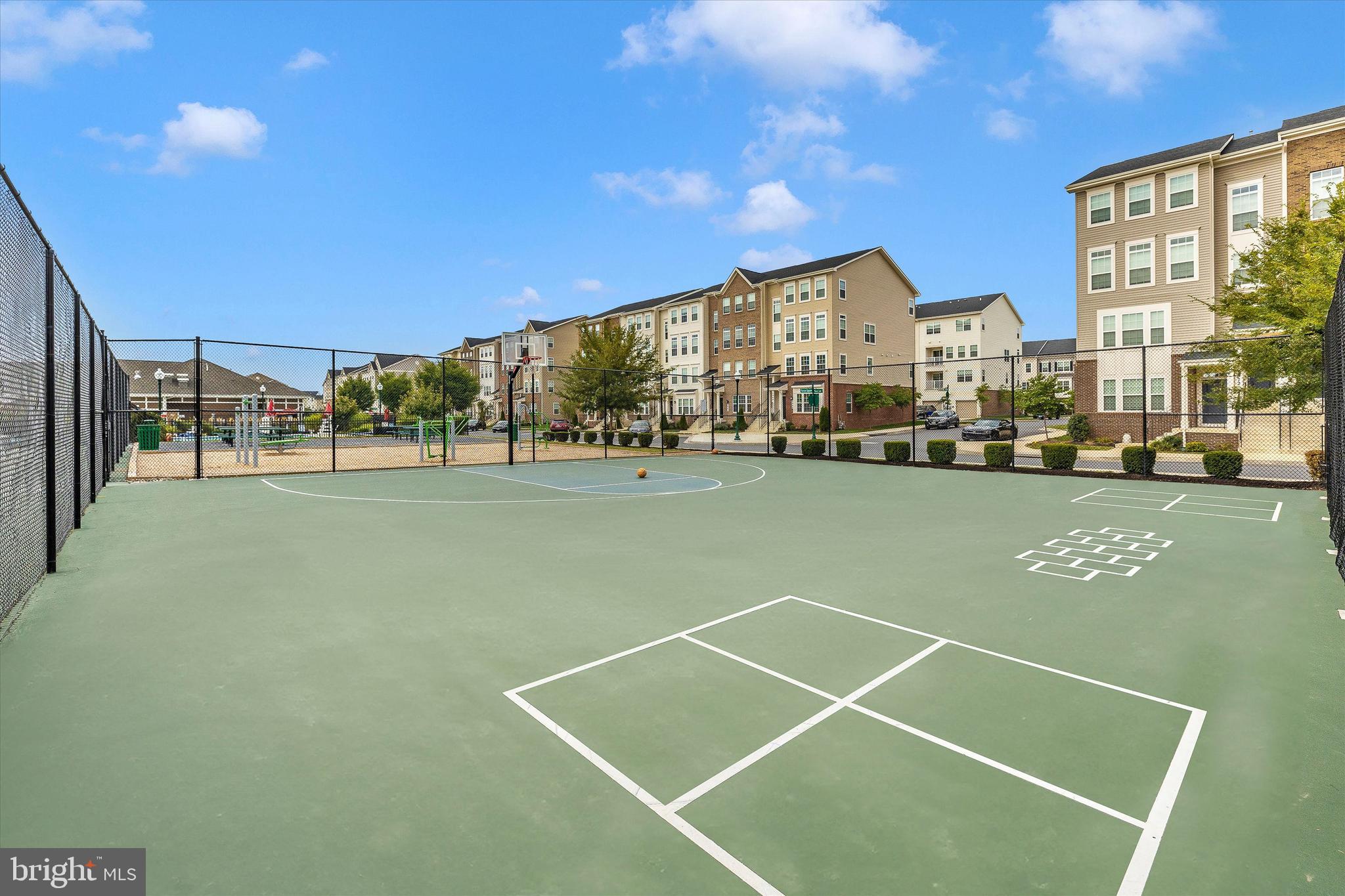 6032 Forum Square Frederick, MD 21703 - Photo 34 of 40 Rec areas