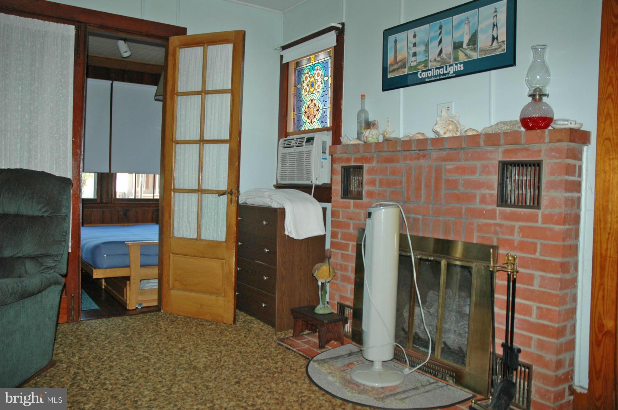 46 Farmdale Road Earleville, MD 21919 - Photo 4 of 10 Living Room