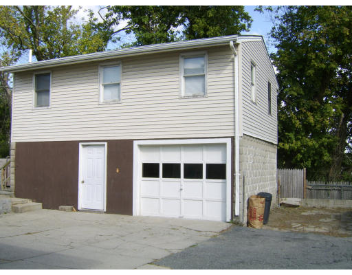 447-451 Riverside Street Lowell, MA 01854 - Photo 3 of 8 Gallery Image 3