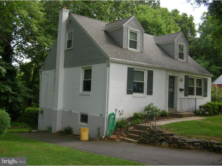 390 Madison Road Springfield, PA 19064 - Photo 2 of 25