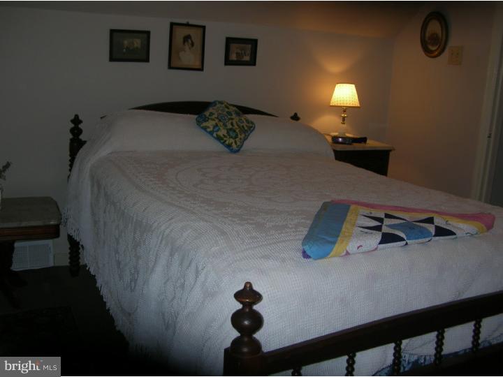 390 Madison Road Springfield, PA 19064 - Photo 16 of 25 Bedroom 2