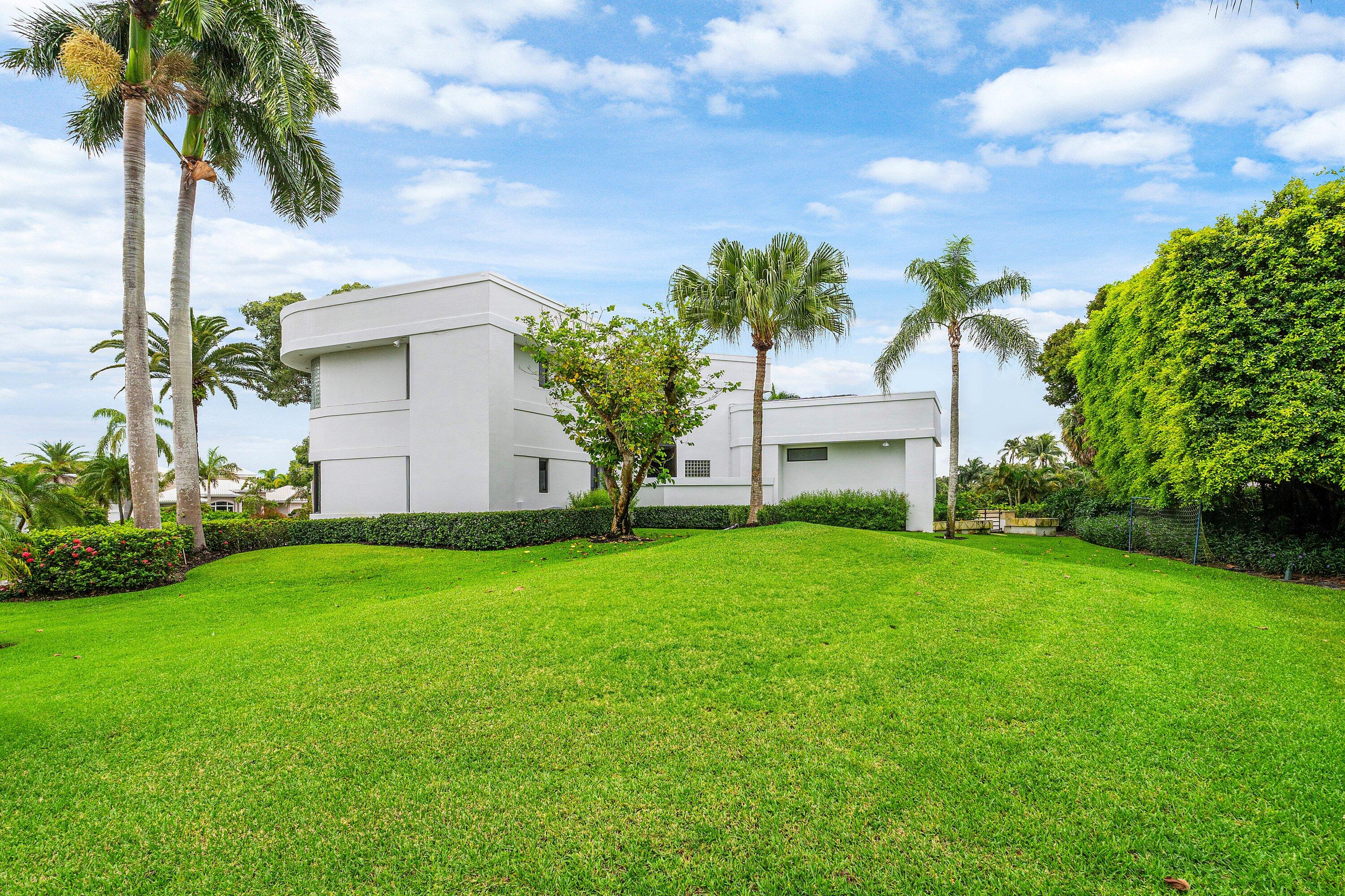 7027 Queenferry Circle Boca Raton, FL 33496 - Photo 4 of 30 049-7027QueenferryCircle-BocaRaton-FL-33