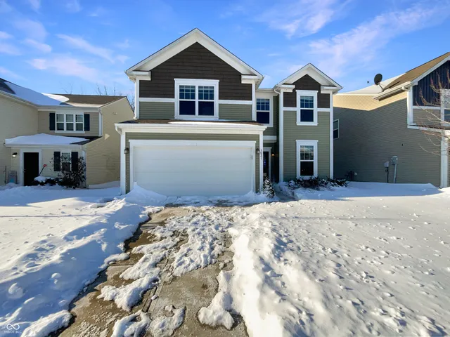 $295,000 | 1021 Balto Drive, Shelbyville, IN 46176