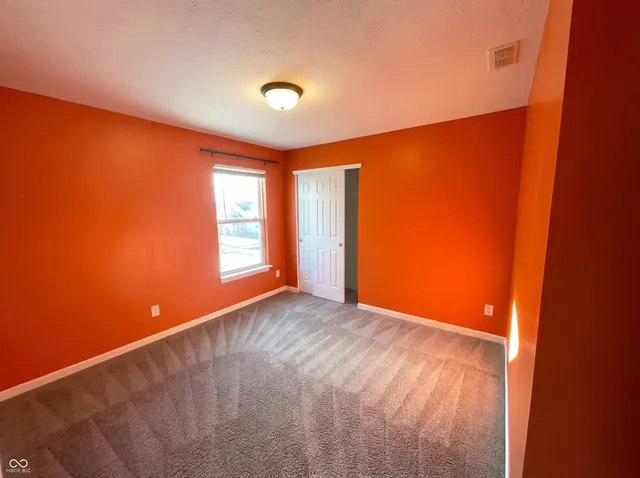 $295,000 | 1021 Balto Drive, Shelbyville, IN 46176