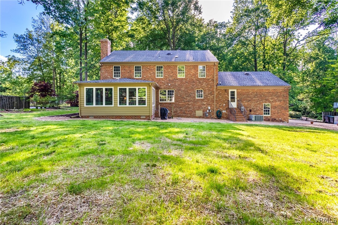 6 Staples Road Williamsburg, VA 23185 - Photo 35 of 37 a front view of house with yard and trees