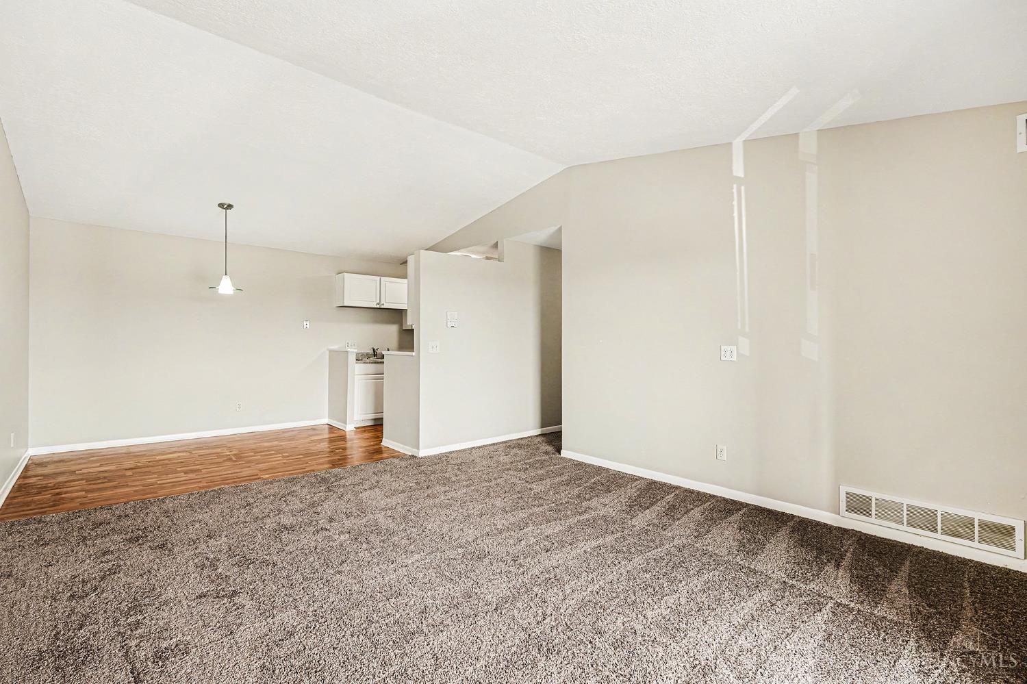 5667 Old Blue Rock Road, Unit 60 Cincinnati, OH 45247 - Photo 4 of 14