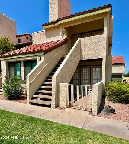 $1,400 | 30 East Brown Road, Unit 1072, Mesa, AZ 85201