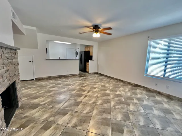 $1,400 | 30 East Brown Road, Unit 1072, Mesa, AZ 85201