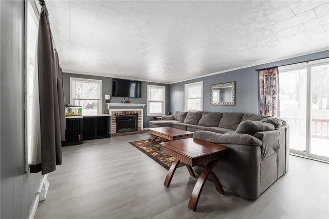 $159,900 | 1069 Titus Avenue, Irondequoit, NY 14617