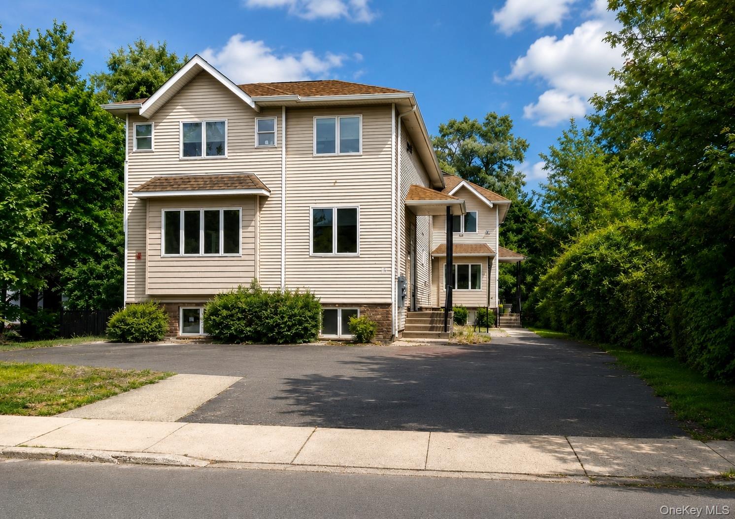 34 Union Road, Unit 214 Spring Valley, NY 10977 - Photo 1 of 1