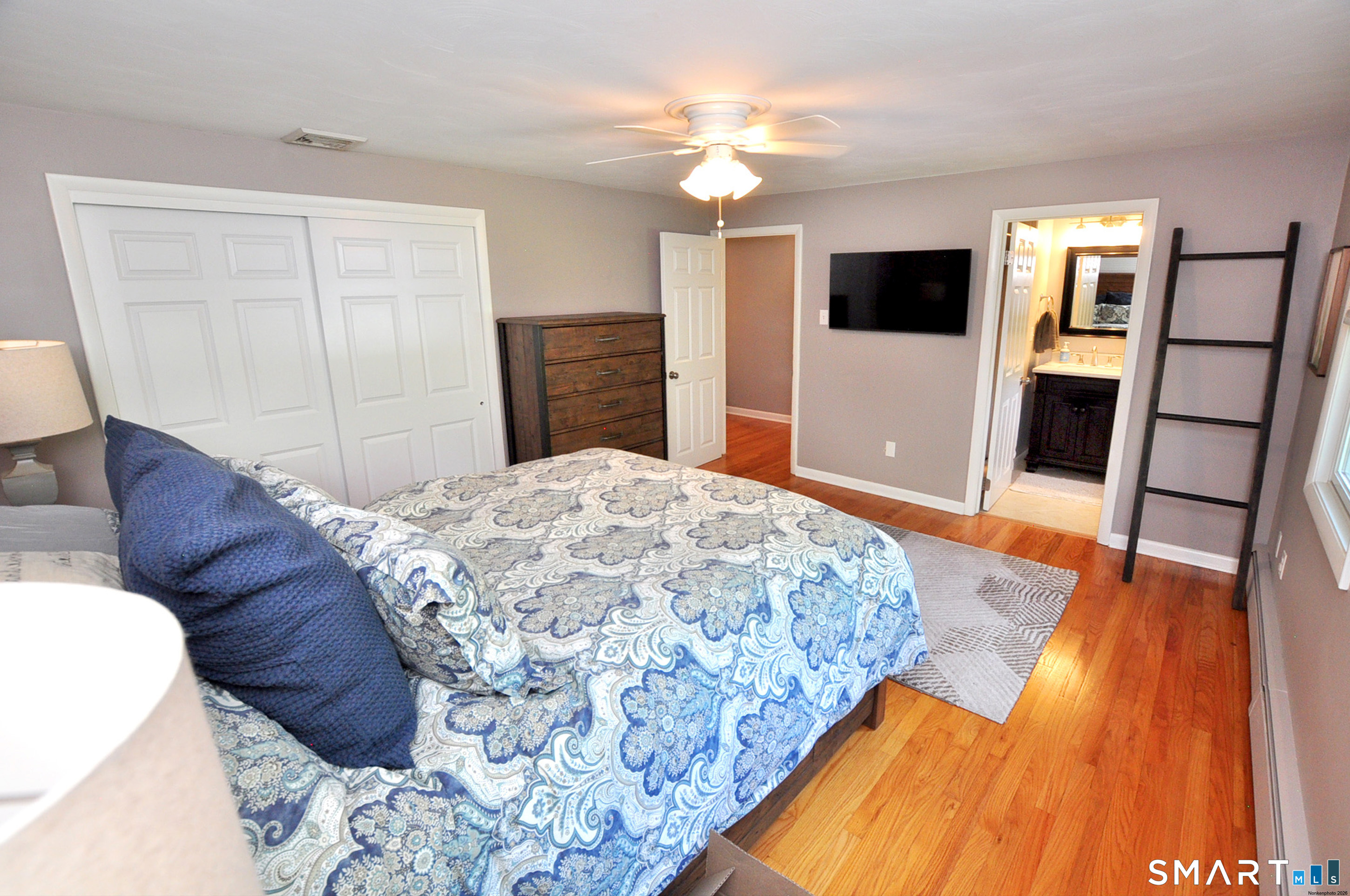 429 South Stone Street Suffield, CT 06093 - Photo 17 of 39