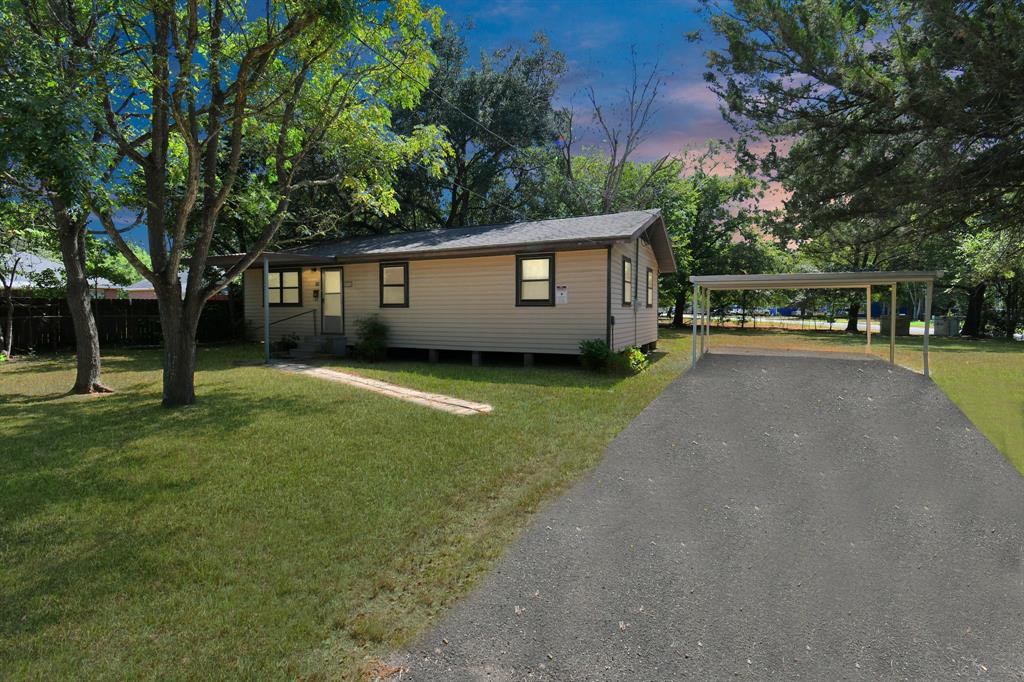 605 South Travis Ave