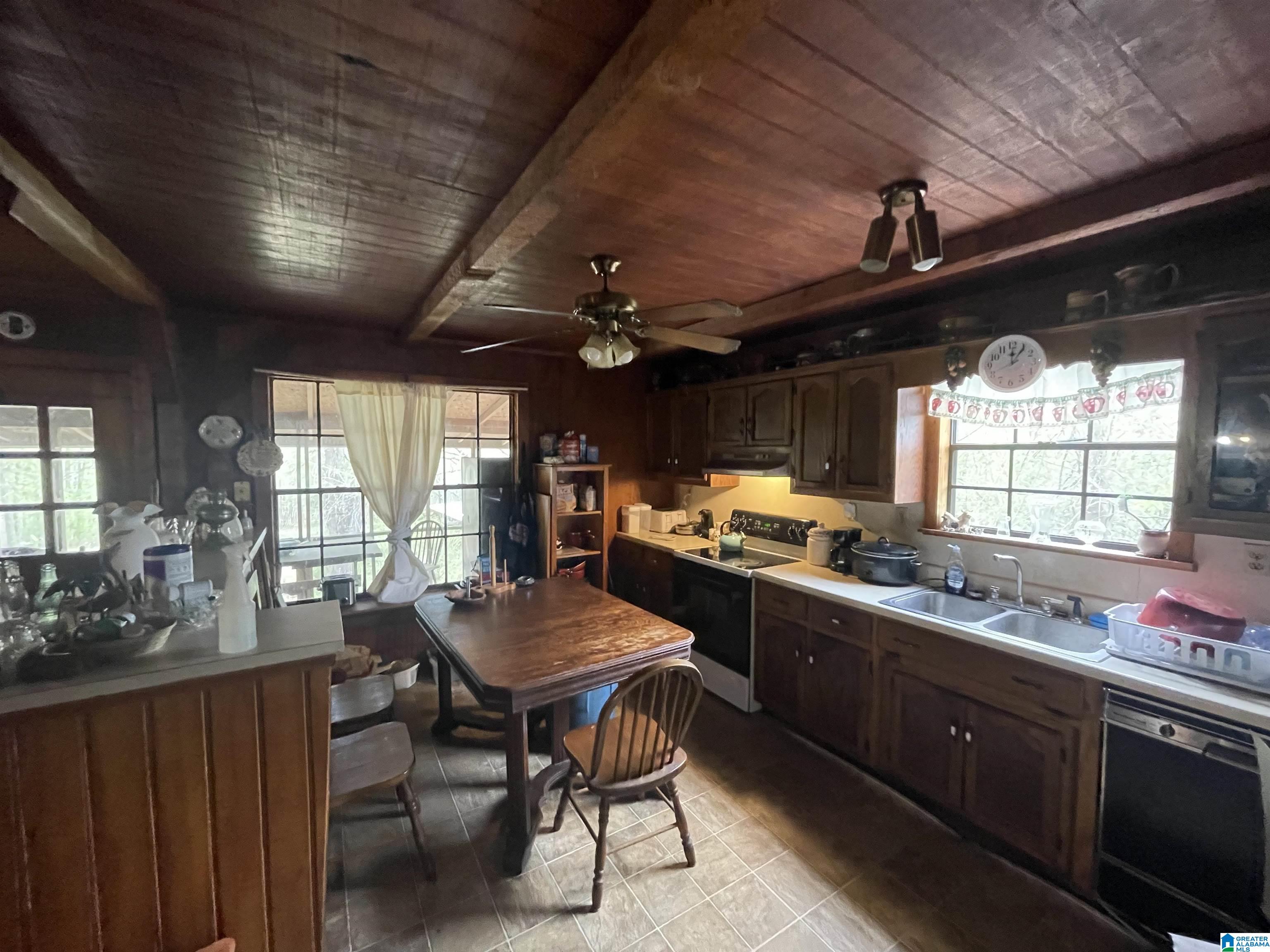 212 Pebble Lane Hayden, AL 35079 - Photo 13 of 33
