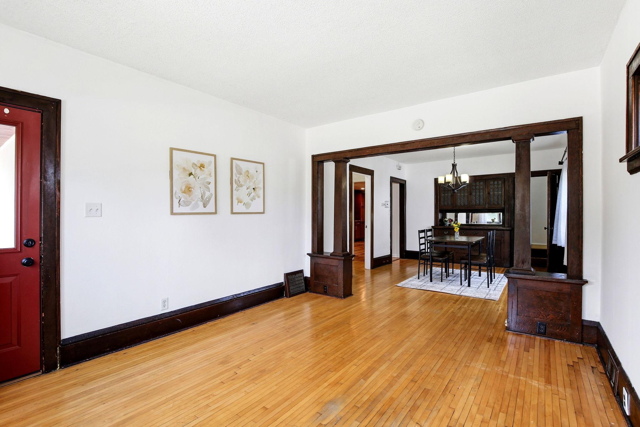 1283 Rice Street St. Paul, MN 55117 - Photo 6 of 36 Gallery Image 6