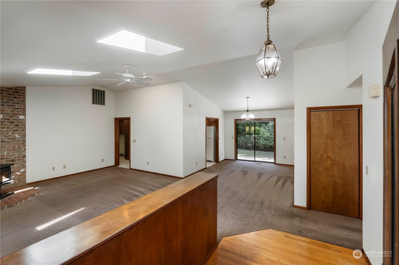 1702 Voight Street Sumner, WA 98390 - Photo 8 of 32 Gallery Image 8