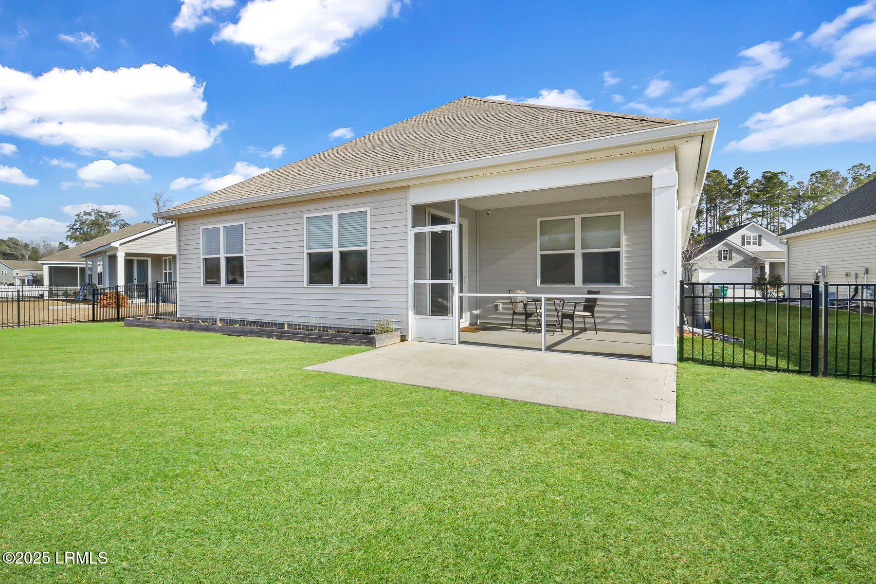 441 Rye Creek Circle Bluffton, SC 29909 - Photo 28 of 29 backyard1