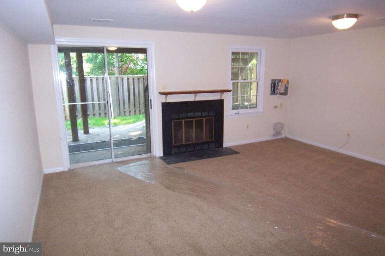 8520 Springfield Oaks Drive Springfield, VA 22153 - Photo 9 of 11 Recreation Room