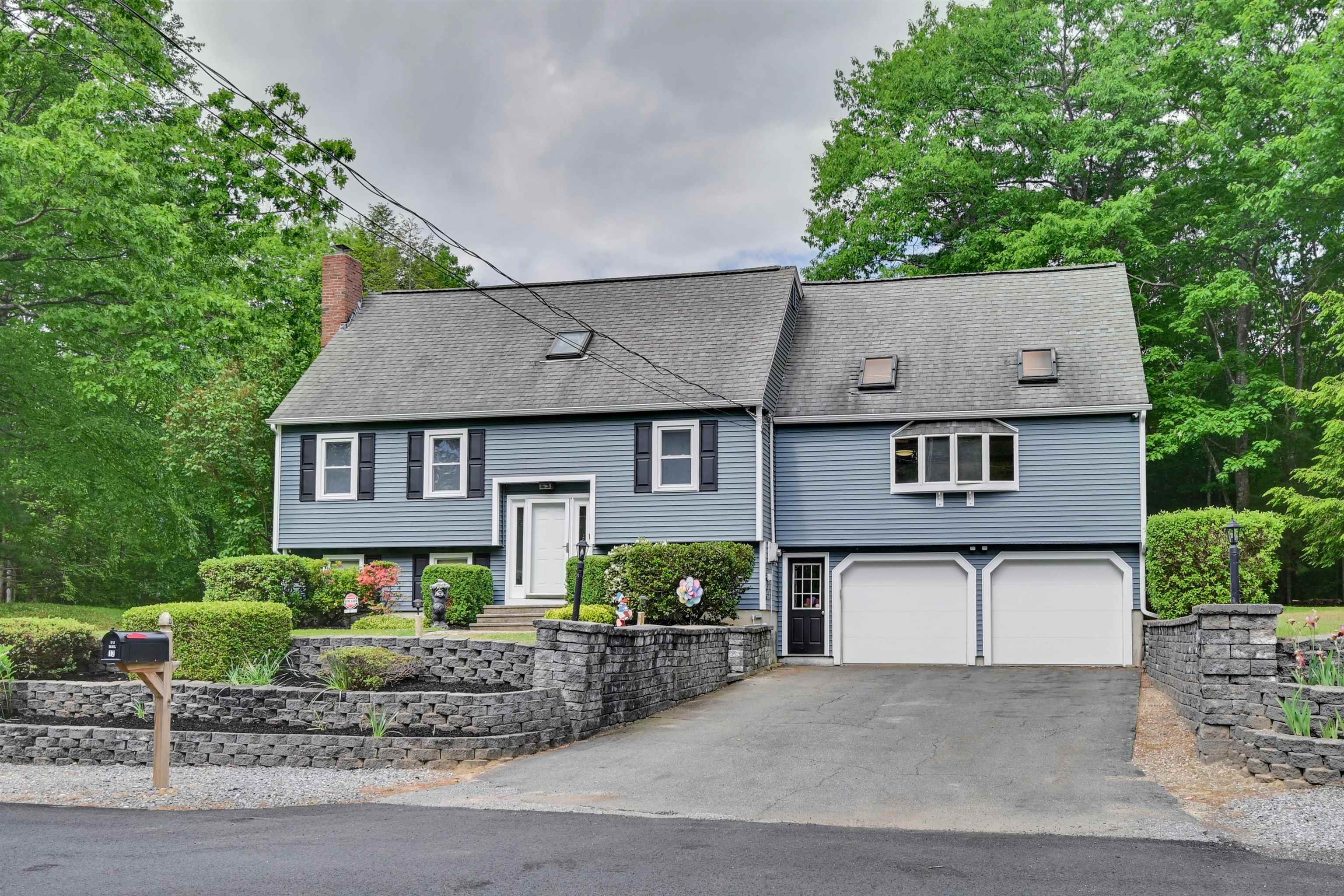 12 Colby Road Kingston, NH 03848 - Photo 2 of 38