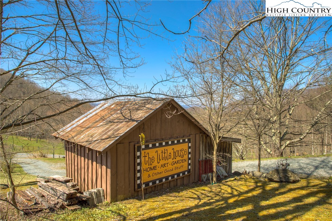 1034 Snyder Branch Road Todd, NC 28684 - Photo 28 of 48 Gallery Image 28