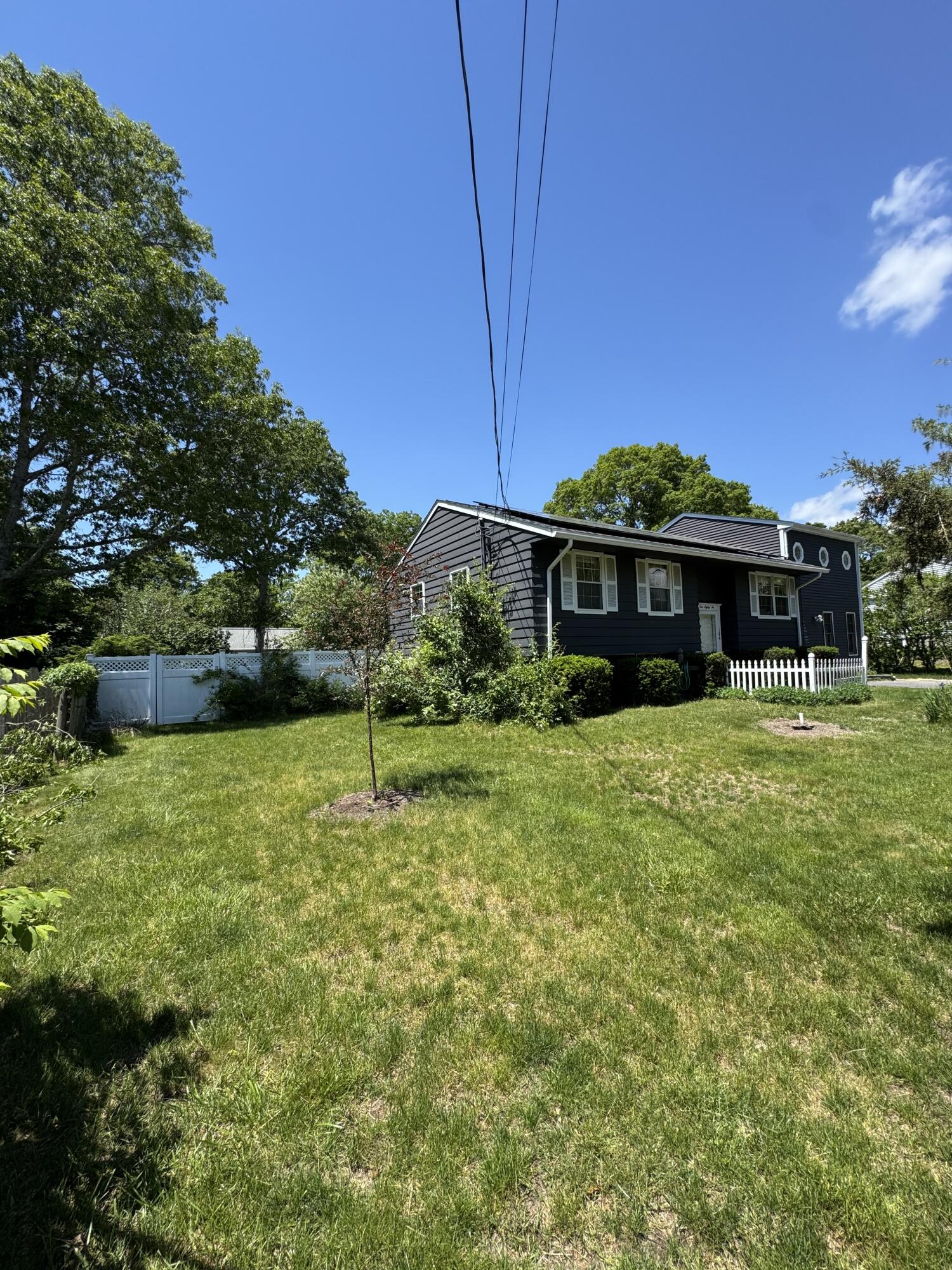 186 Walnut Street Hyannis, MA 02601 - Photo 3 of 27 Exterior Front