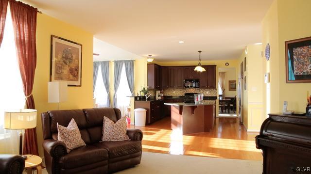 134 Lower Way Road Easton, PA 18045 - Photo 9 of 32 Gallery Image 9