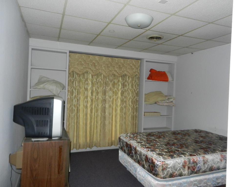115 Ridgewood Road Harriman, TN 37748 - Photo 10 of 18 010