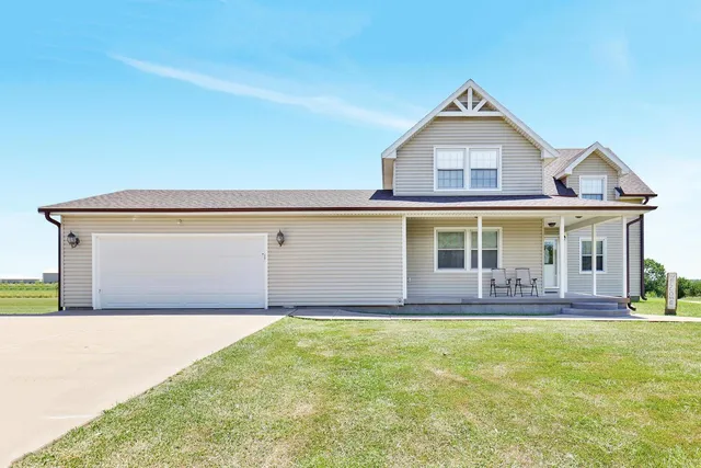 $400,000 | 5765 Northwest 50th Street, El Dorado, KS 67042